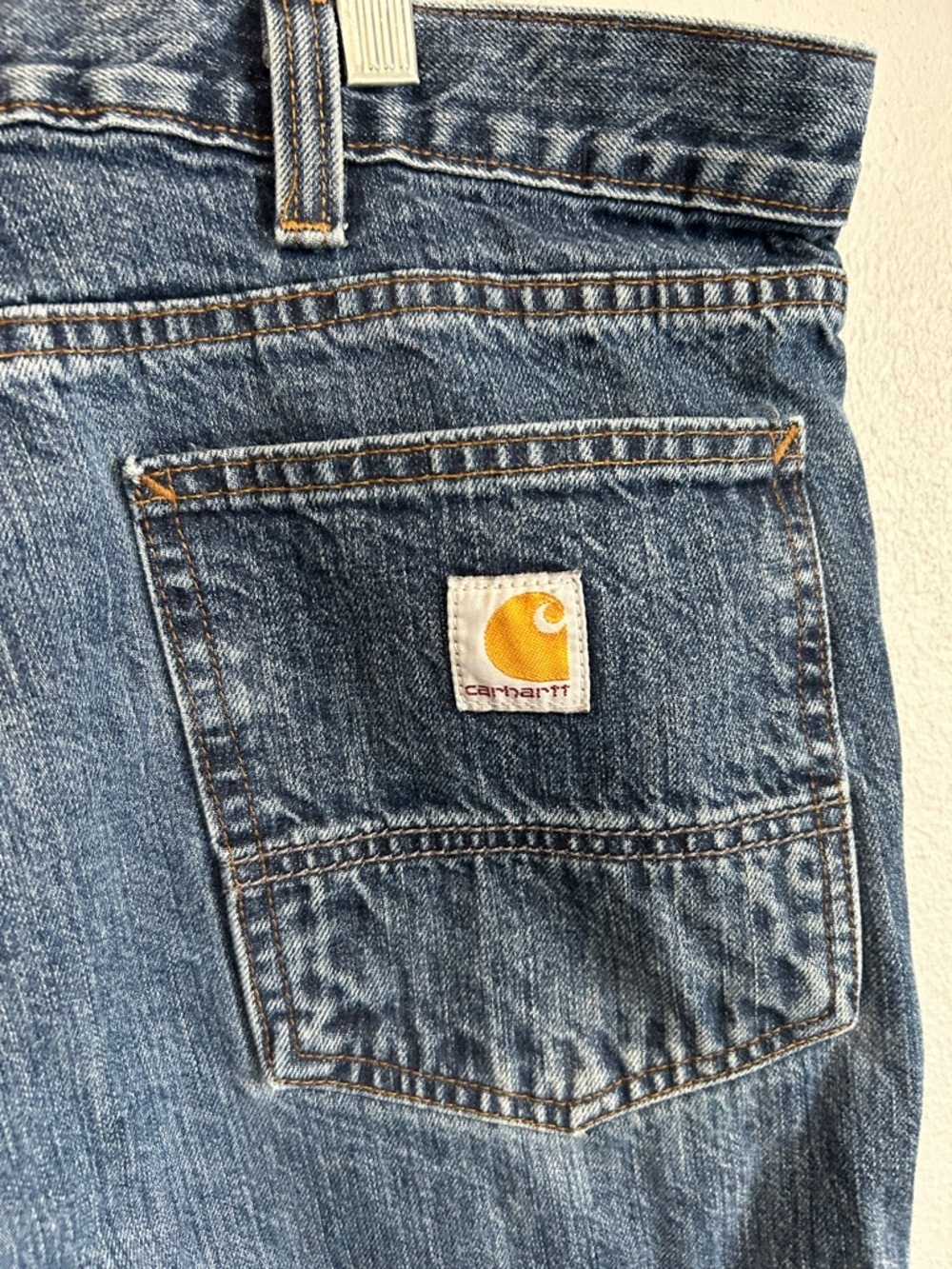 Carhartt Men's Relaxed Fit Blue Denim Jeans Size 42/30 - Picture 3 of 6